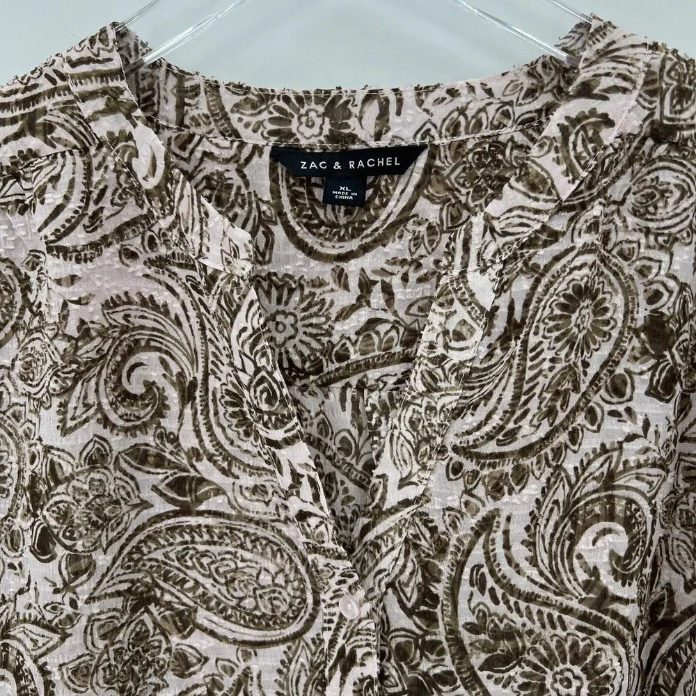 Zac & Rachel Paisley Boho Blouse Size XL Flowy Button Up Western Textured Brown - Picture 3 of 10